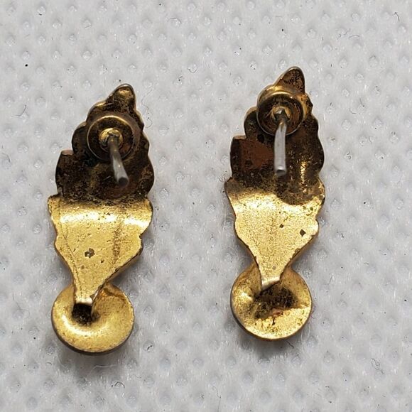 Vintage Gold Leaf Earrings - Picture 3 of 3